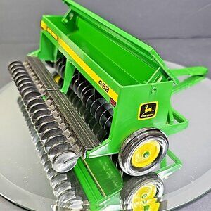 Ertl John Deere 452 Grain Drill 1:16 Scale Diecast Model Farm Toy